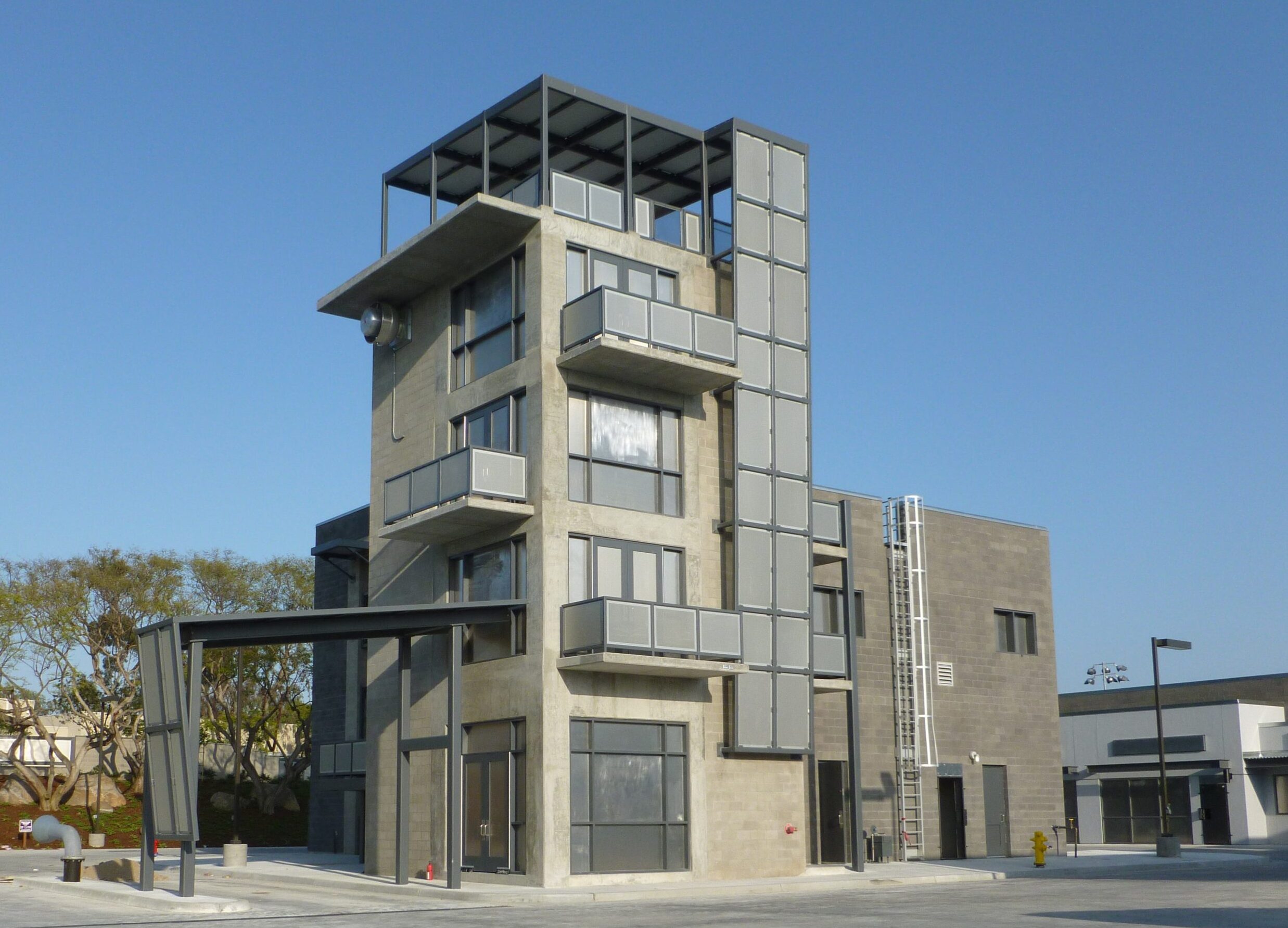 Fire-service training facility infrastructure supported by Fireblast
